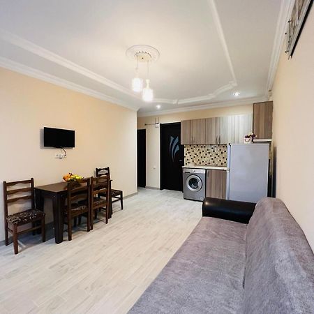 Aparthotel My Home Батумі Екстер'єр фото