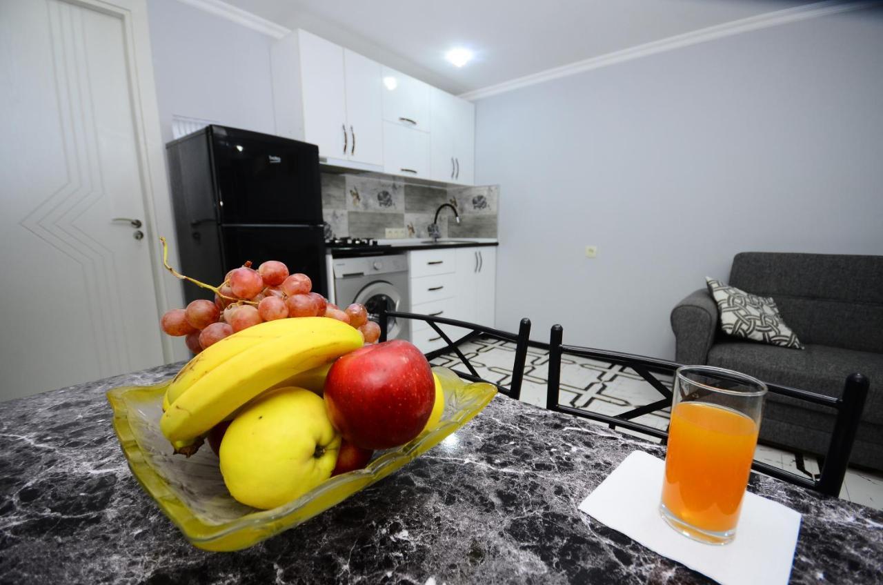Aparthotel My Home Батумі Екстер'єр фото