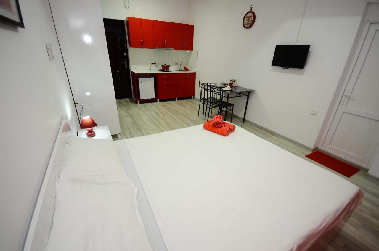 Aparthotel My Home Батумі Екстер'єр фото