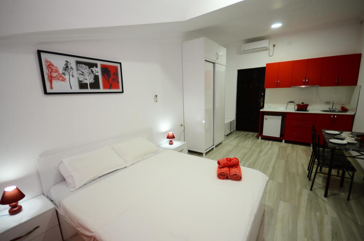 Aparthotel My Home Батумі Екстер'єр фото