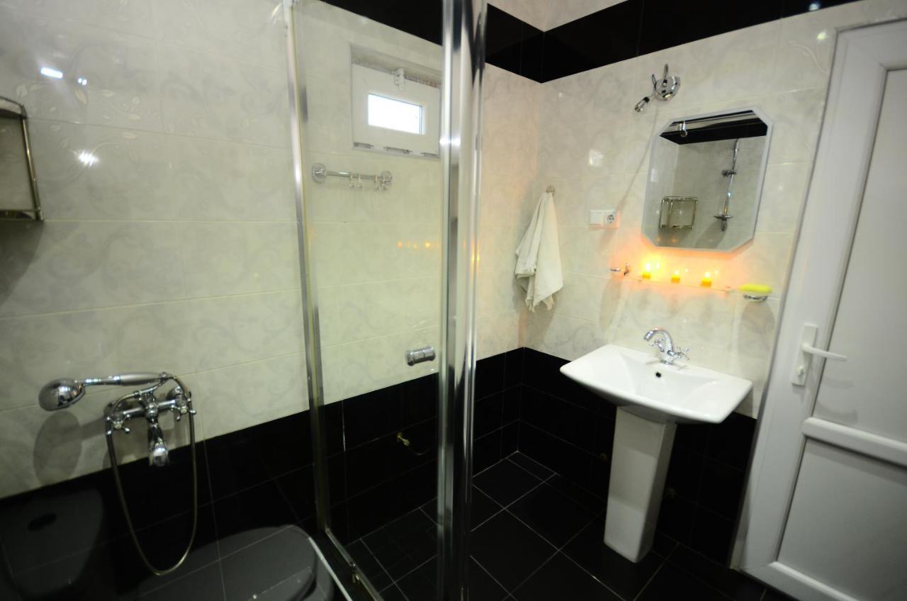 Aparthotel My Home Батумі Екстер'єр фото