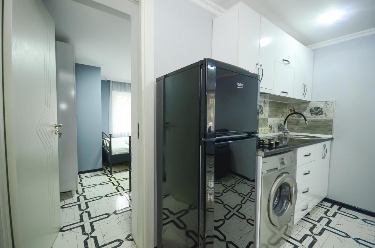 Aparthotel My Home Батумі Екстер'єр фото