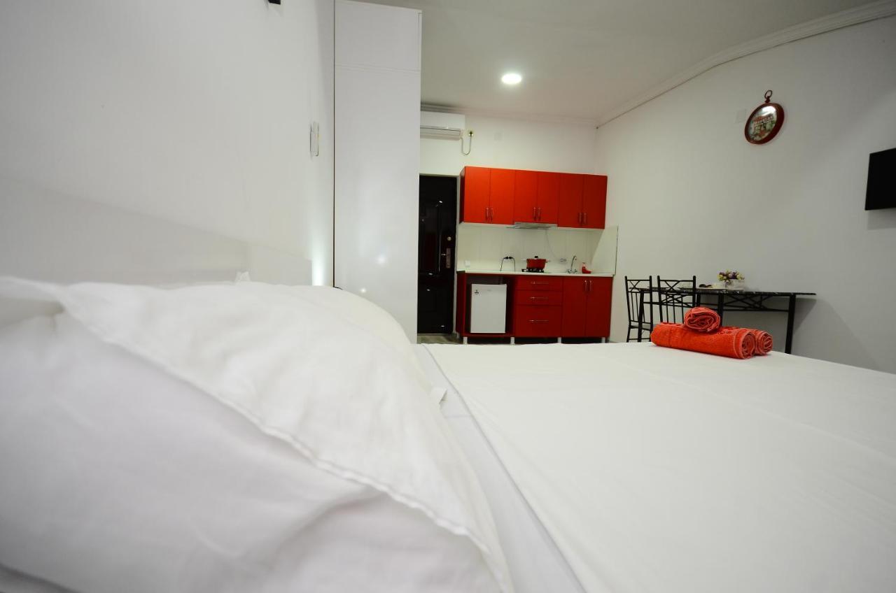 Aparthotel My Home Батумі Екстер'єр фото