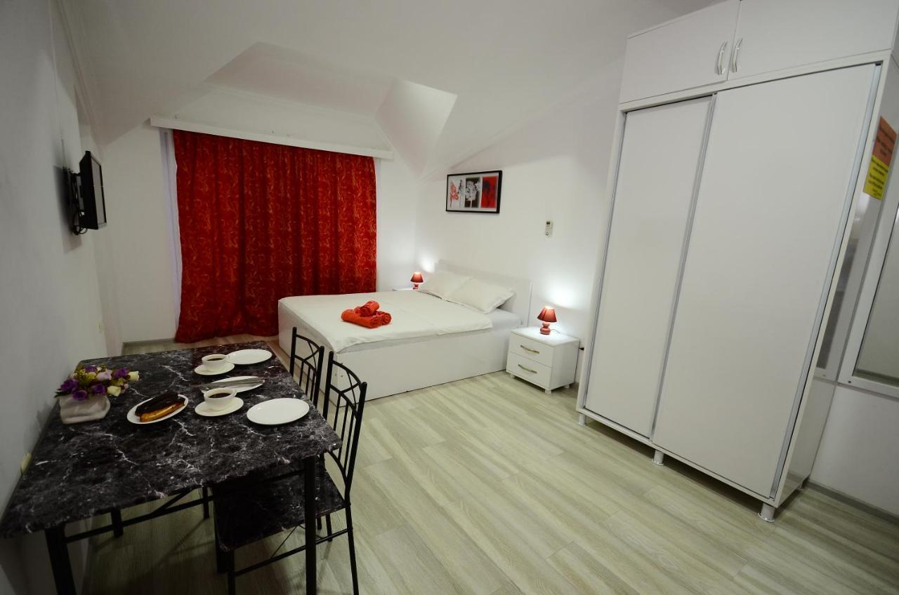 Aparthotel My Home Батумі Екстер'єр фото