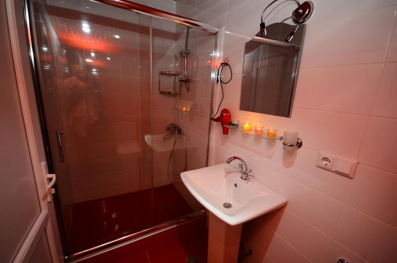 Aparthotel My Home Батумі Екстер'єр фото
