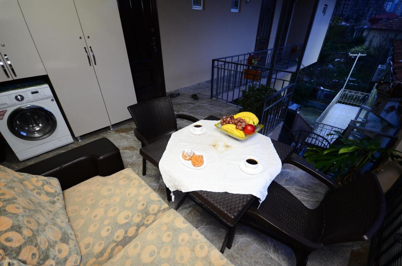 Aparthotel My Home Батумі Екстер'єр фото