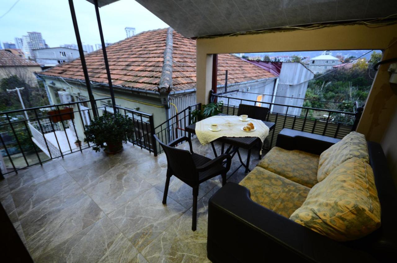 Aparthotel My Home Батумі Екстер'єр фото